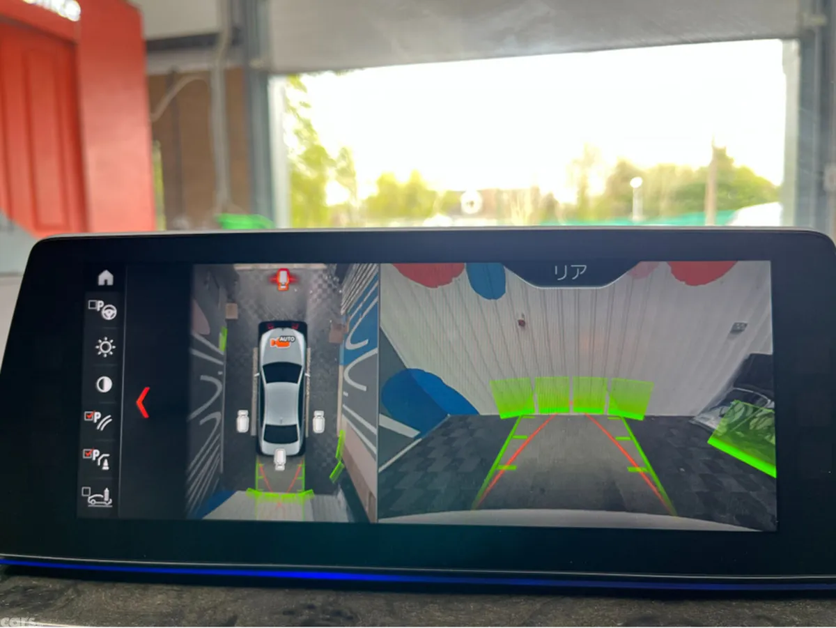 BMW 5-Series Saloon, Petrol Plug-in Hybrid, 2017, White