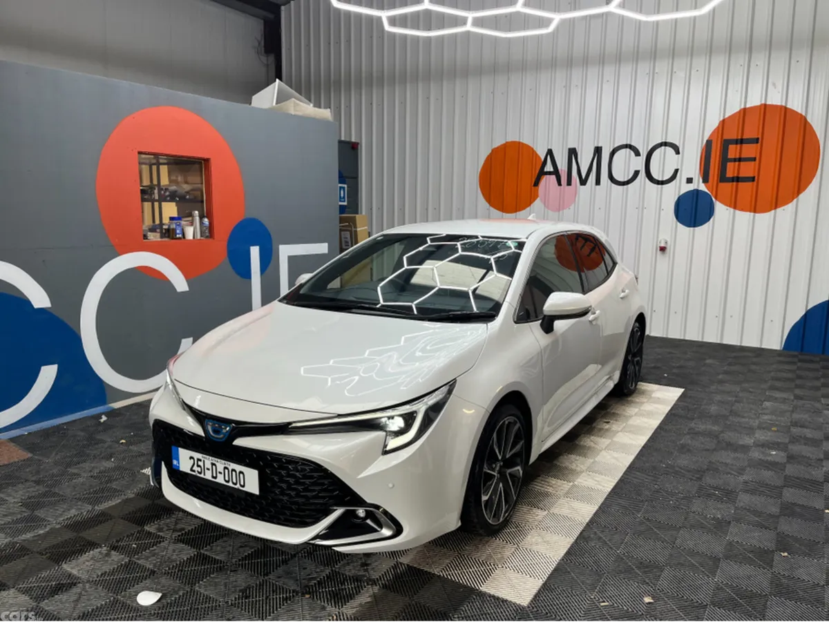 Toyota Corolla Hatchback, Petrol Hybrid, 2025, White