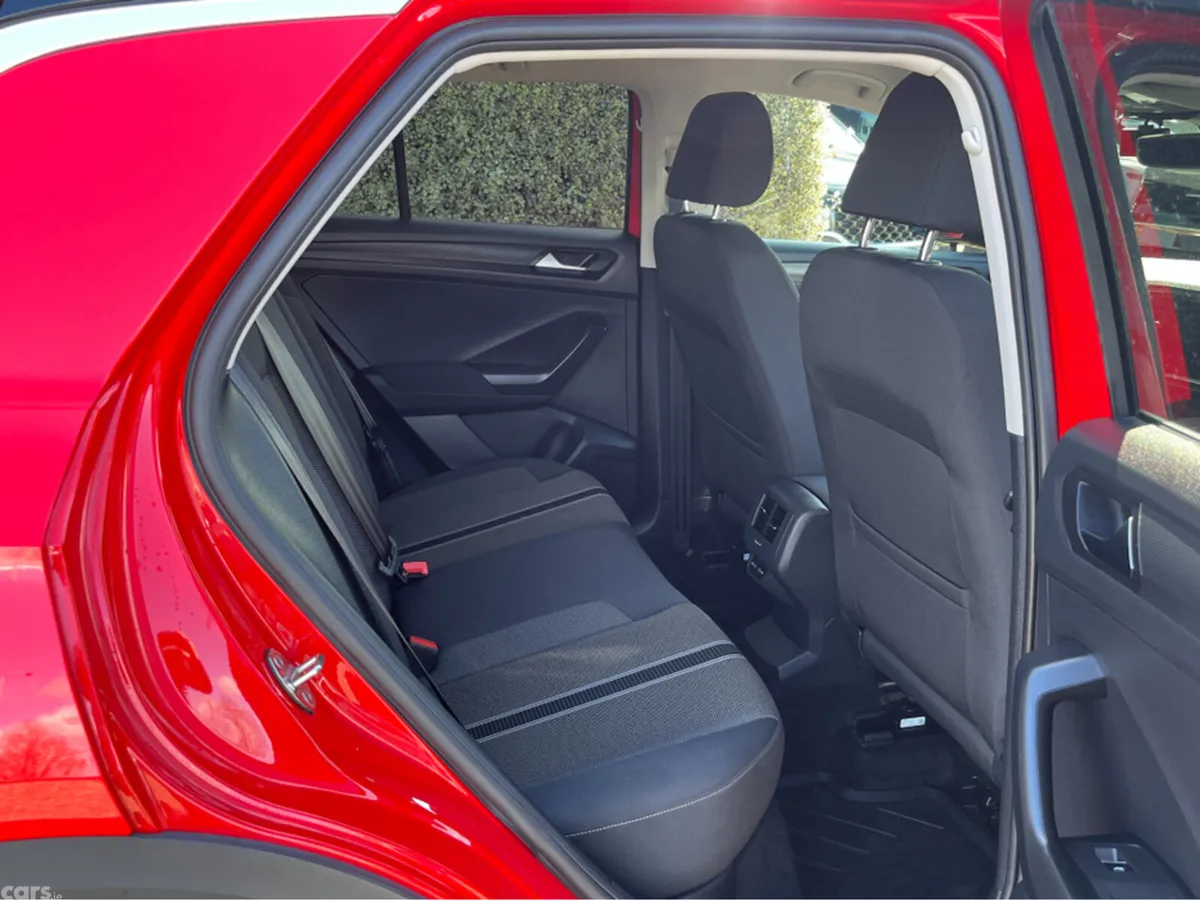 Volkswagen T-Roc SUV, Diesel, 2021, Red