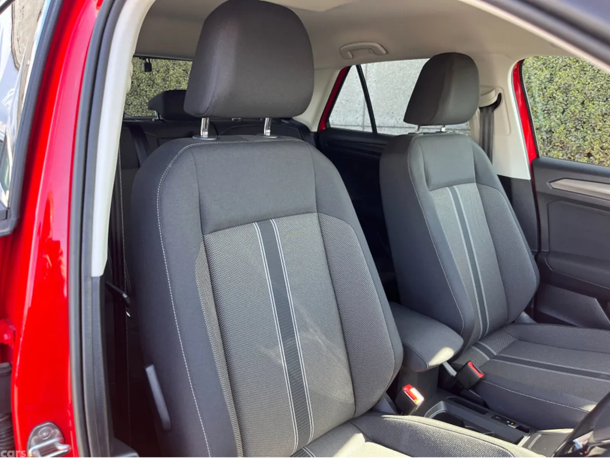 Volkswagen T-Roc SUV, Diesel, 2021, Red