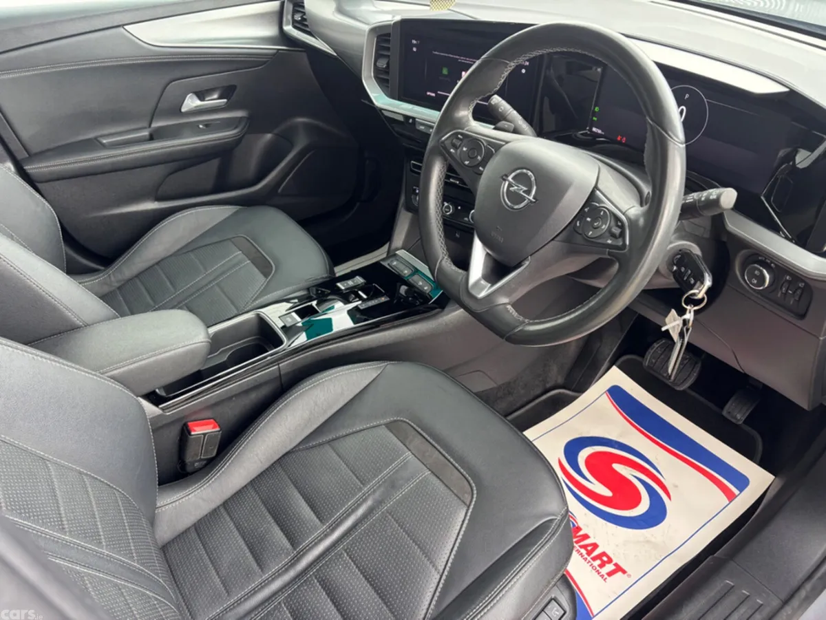 Opel Mokka MPV, Petrol, 2022, Grey