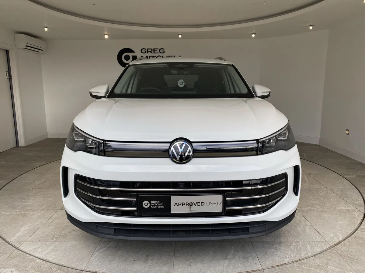 Volkswagen Tiguan SUV, Petrol Hybrid, 2024, White