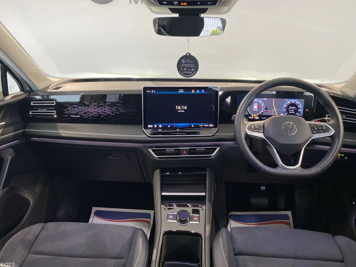 Volkswagen Tiguan SUV, Petrol Hybrid, 2024, White
