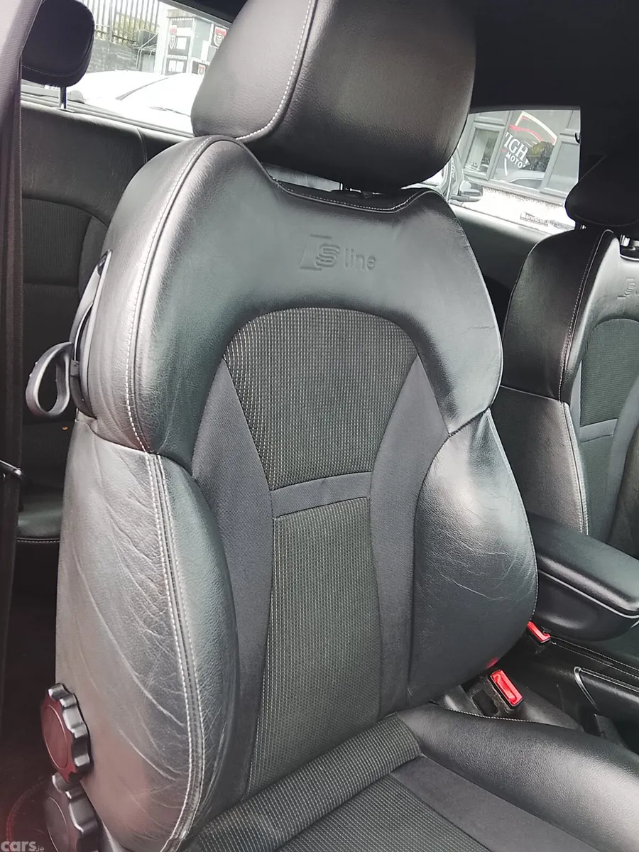 Audi A1 Hatchback, Diesel, 2014, Red