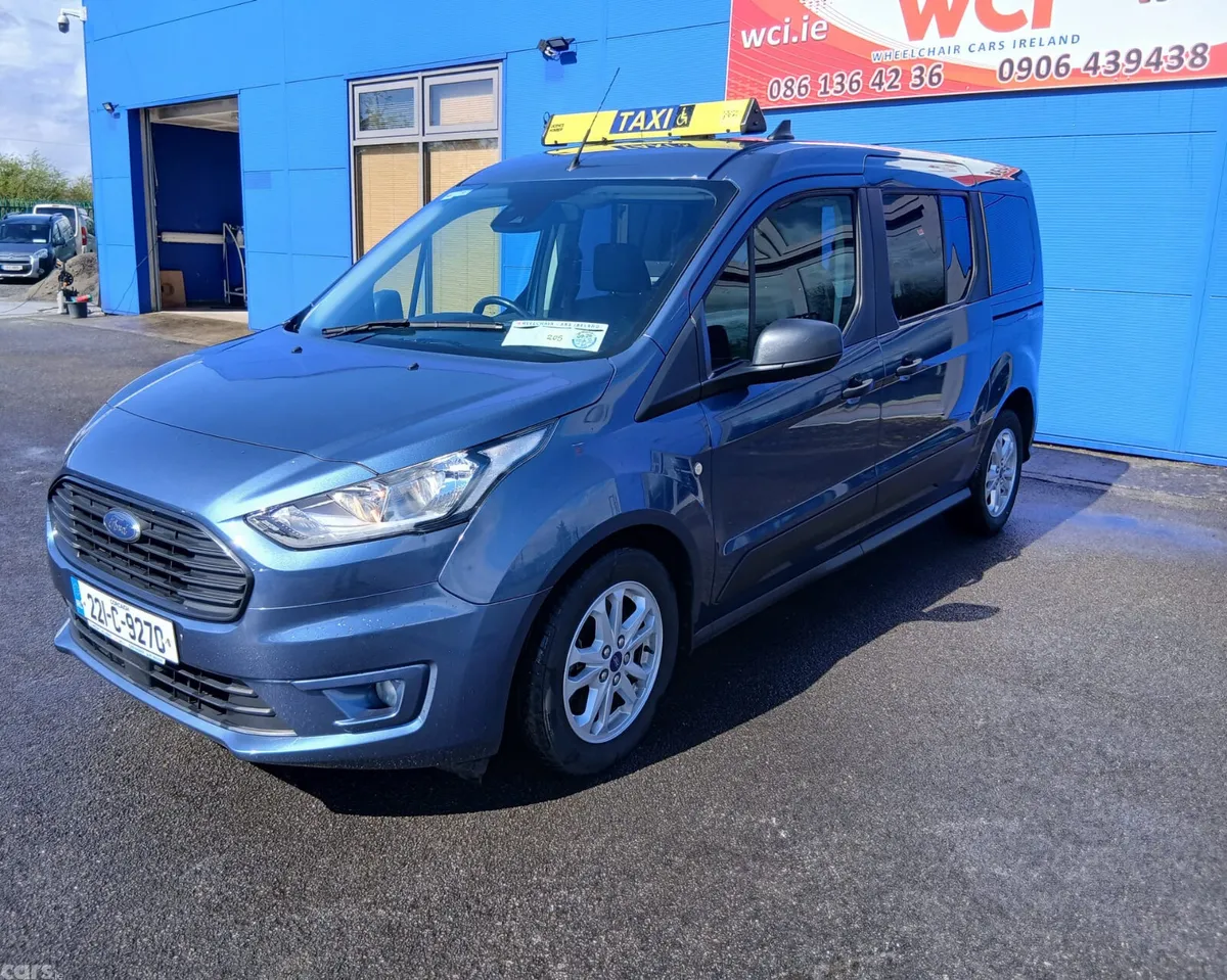 Ford Tourneo Connect MPV, Diesel, 2022, Blue