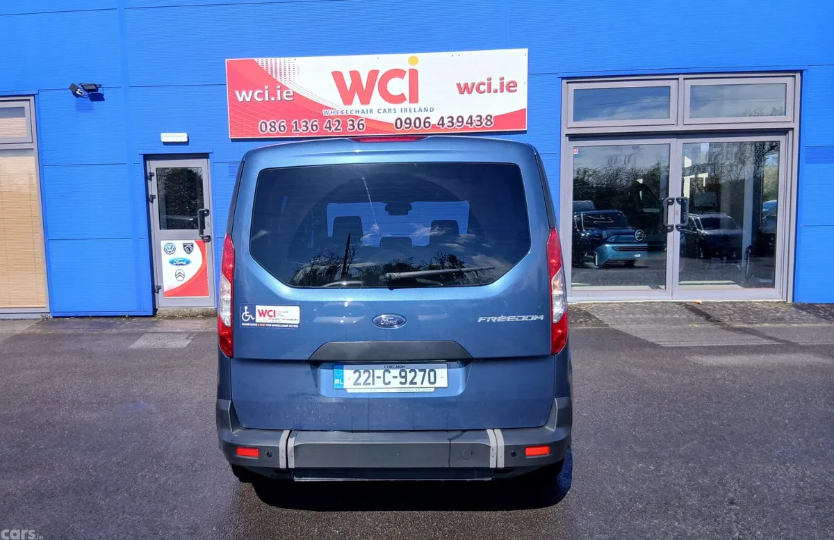 Ford Tourneo Connect MPV, Diesel, 2022, Blue