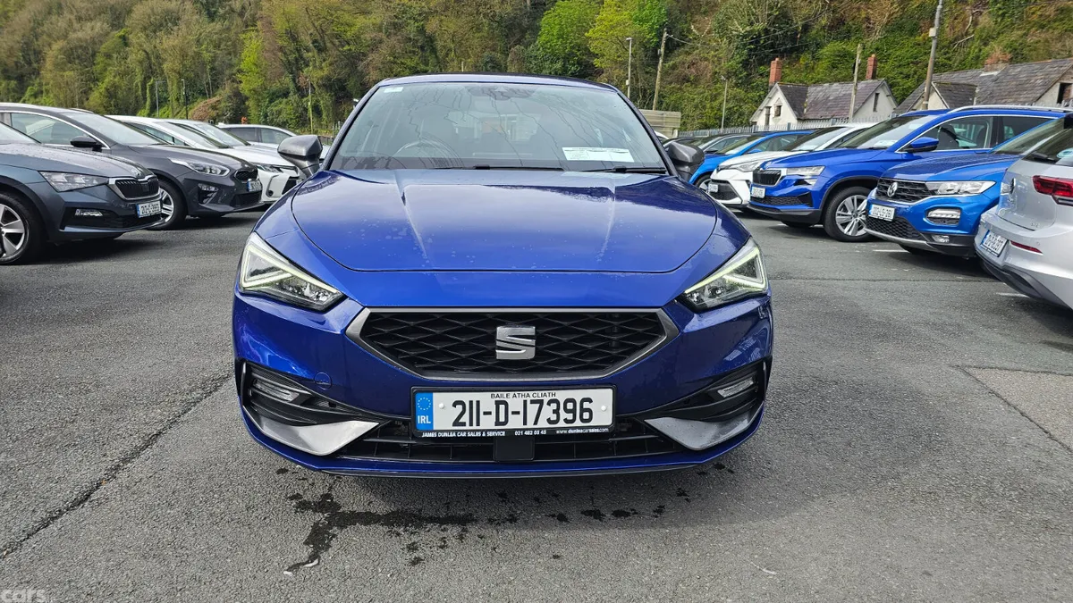 SEAT Leon Estate, Petrol Plug-in Hybrid, 2021, Blue