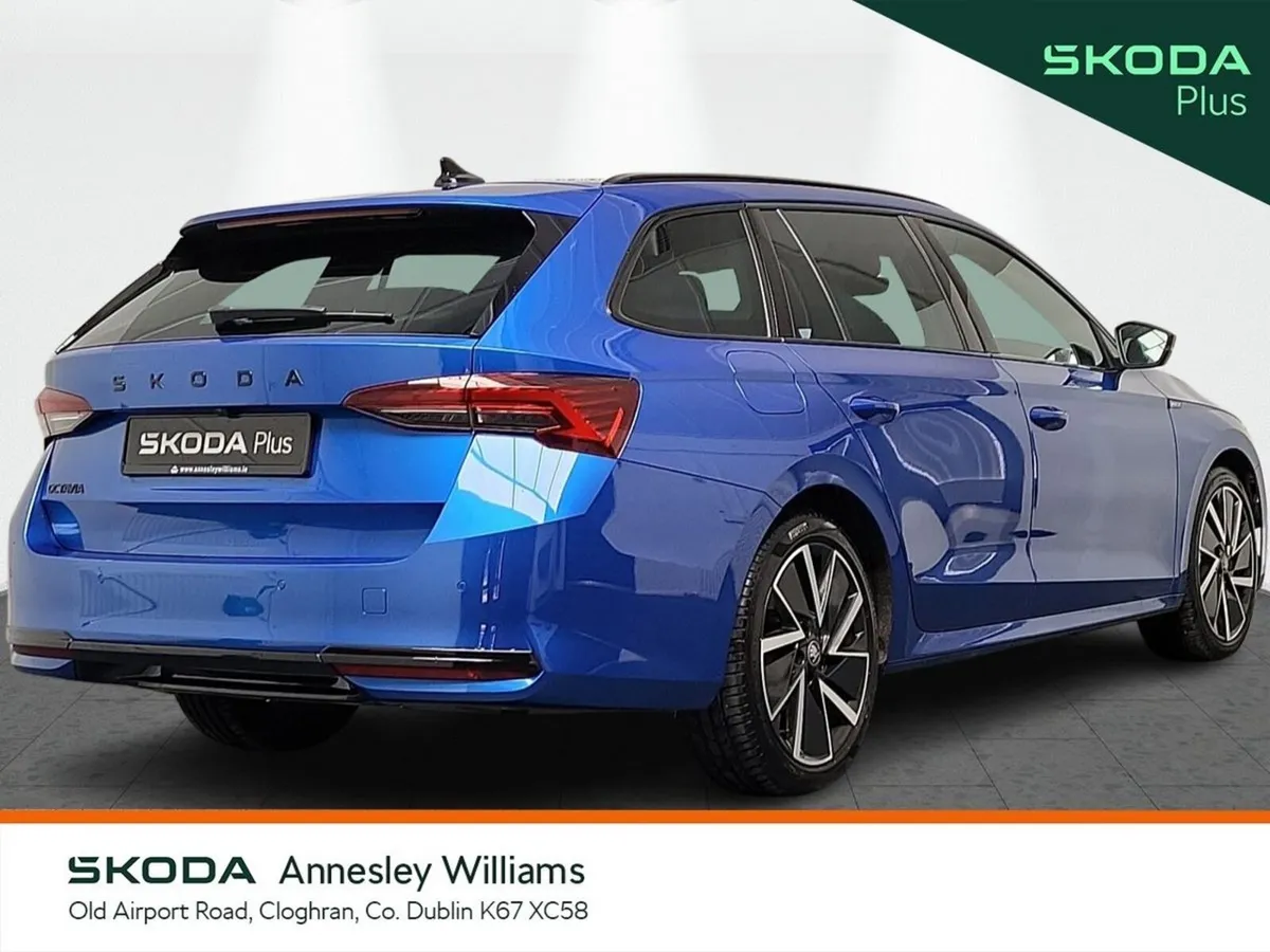 Skoda Octavia Estate, Diesel, 2025, Blue