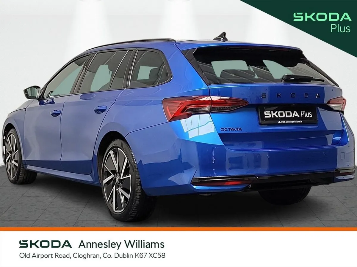 Skoda Octavia Estate, Diesel, 2025, Blue