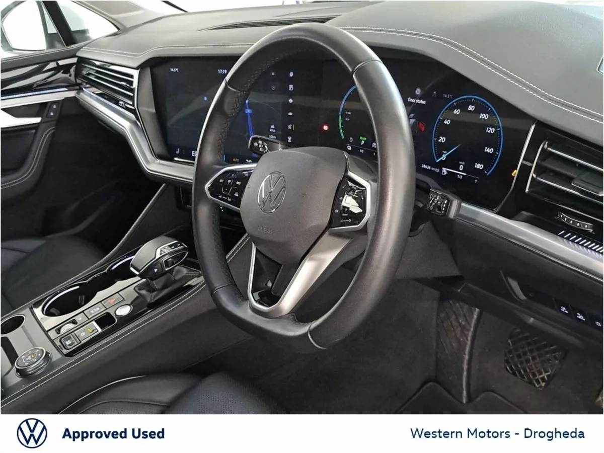 Volkswagen Touareg SUV, Petrol Plug-in Hybrid, 2024, White