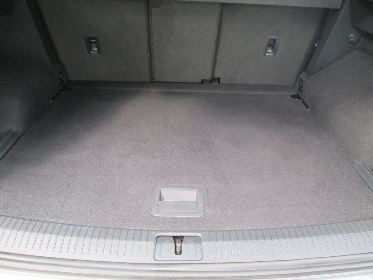 Volkswagen Tiguan SUV, Diesel, 2018, Grey