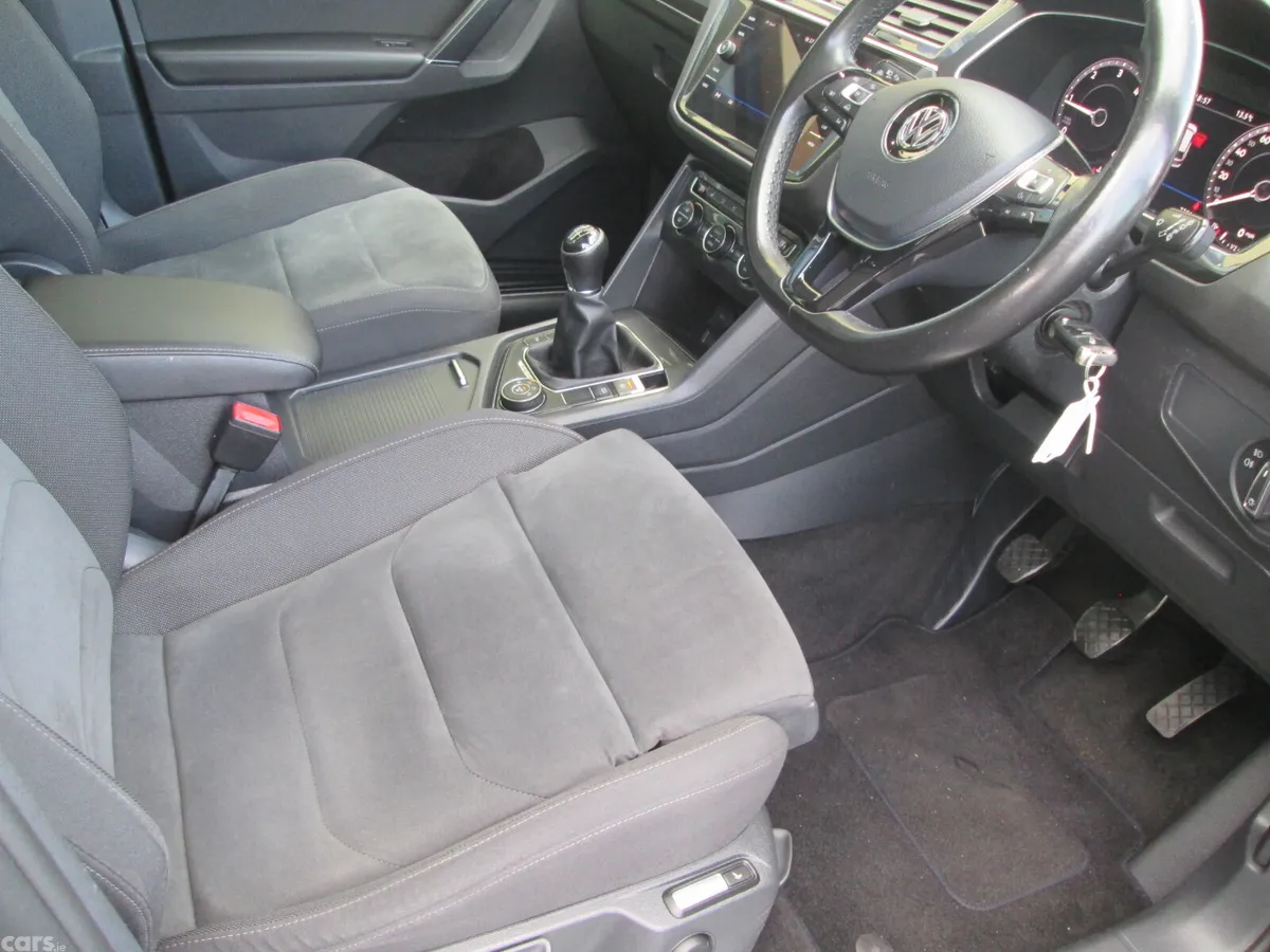Volkswagen Tiguan SUV, Diesel, 2018, Grey