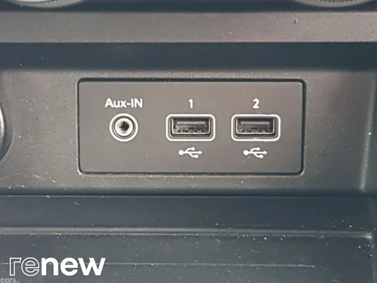 Renault Arkana Hatchback, Petrol, 2022, White