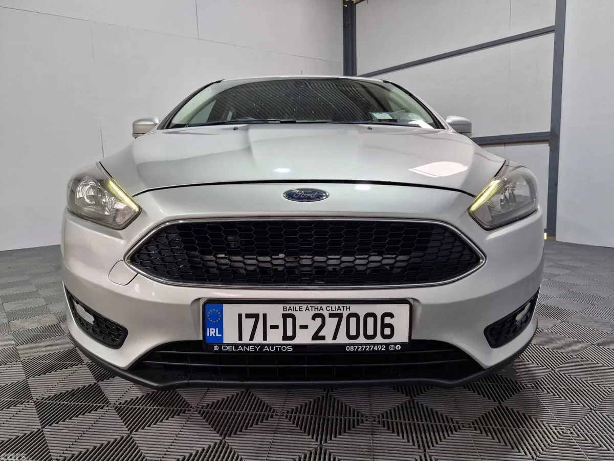 Ford Focus Hatchback, Diesel, 2017, Grey