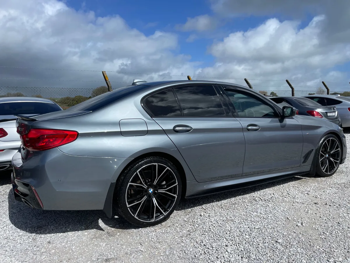 BMW 5-Series Saloon, Diesel, 2018, Blue