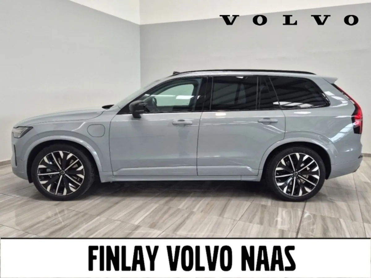 Volvo XC90 SUV, Petrol Plug-in Hybrid, 2026, Grey