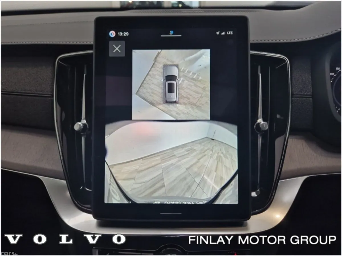 Volvo XC90 SUV, Petrol Plug-in Hybrid, 2026, Grey
