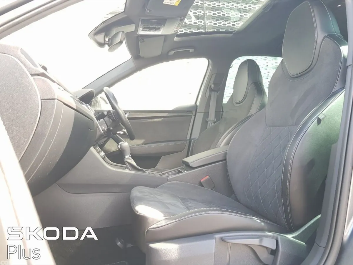 Skoda Superb Saloon, Diesel, 2024, Grey