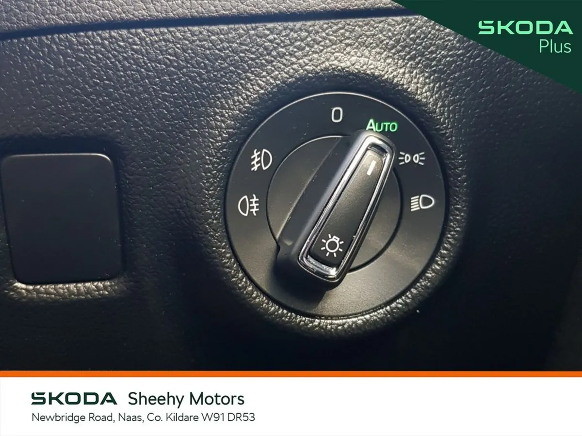 Skoda Superb Saloon, Diesel, 2024, Grey