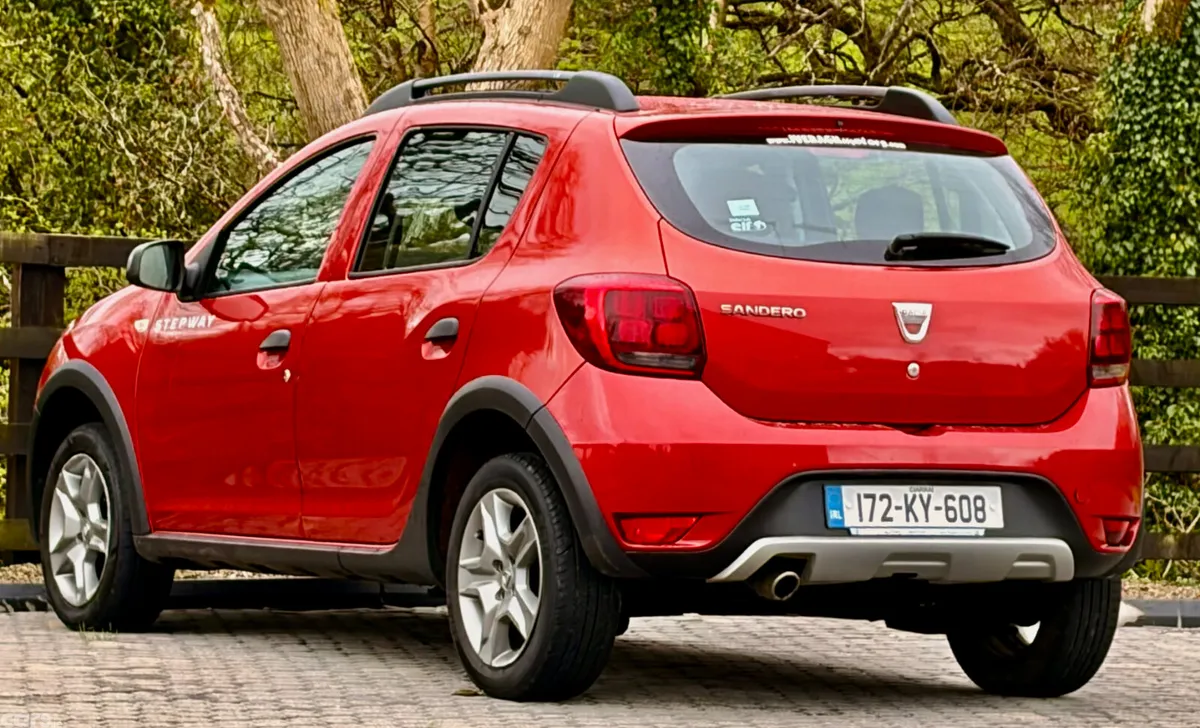 Dacia Sandero Stepway Hatchback, Diesel, 2017, Red