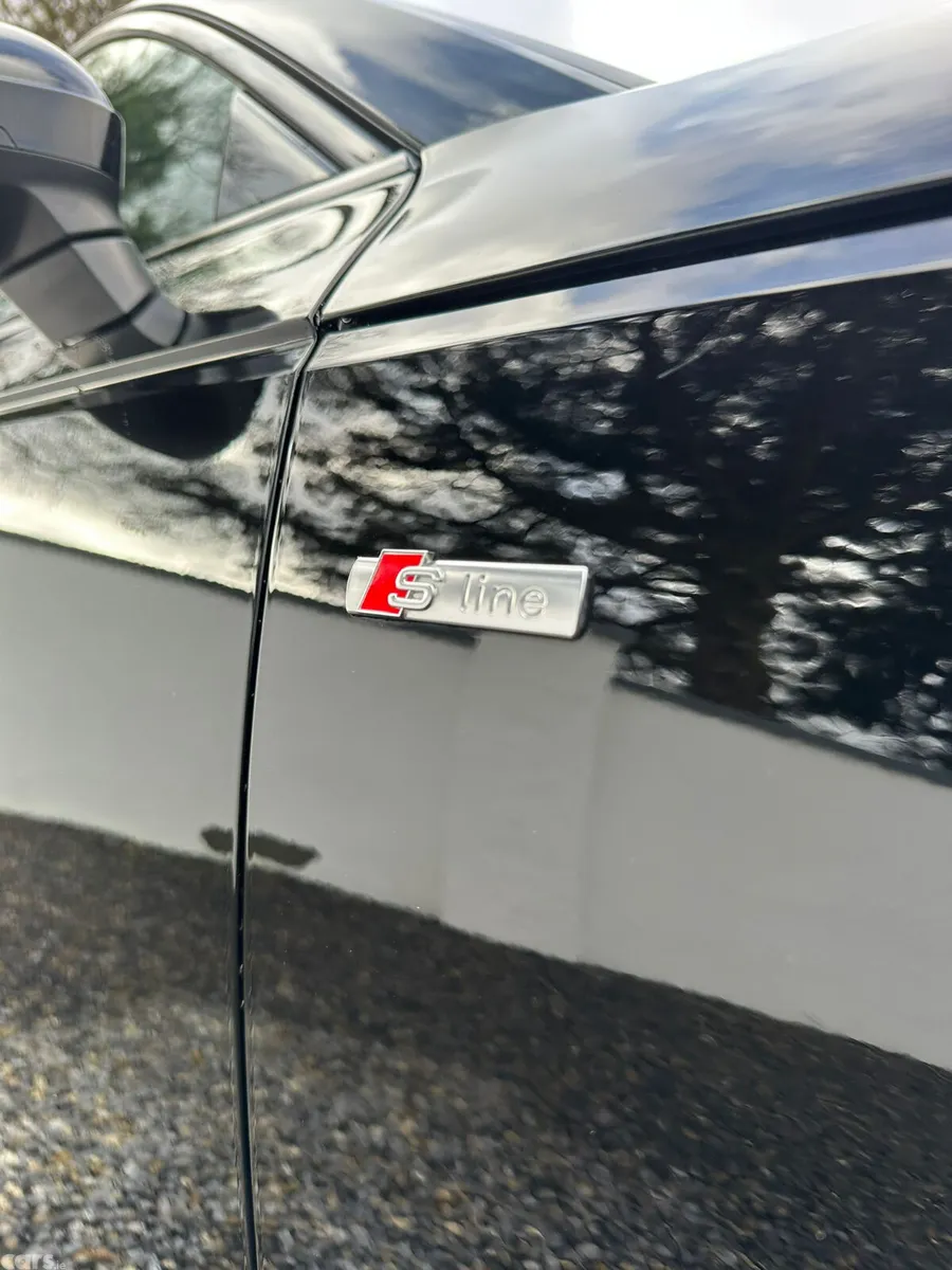 Audi A4 Saloon, Diesel, 2017, Black