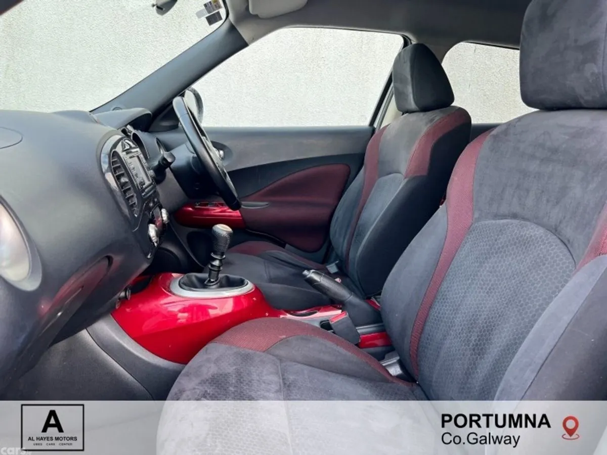 Nissan Juke SUV, Diesel, 2011, Silver