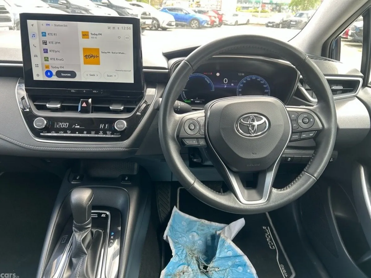 Toyota Corolla Saloon, Petrol Hybrid, 2024, Blue