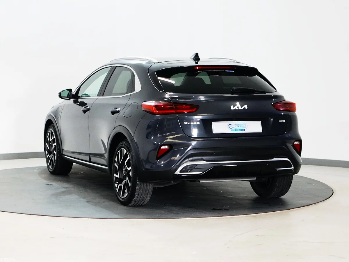 Kia XCeed Hatchback, Petrol Plug-in Hybrid, 2023, Grey