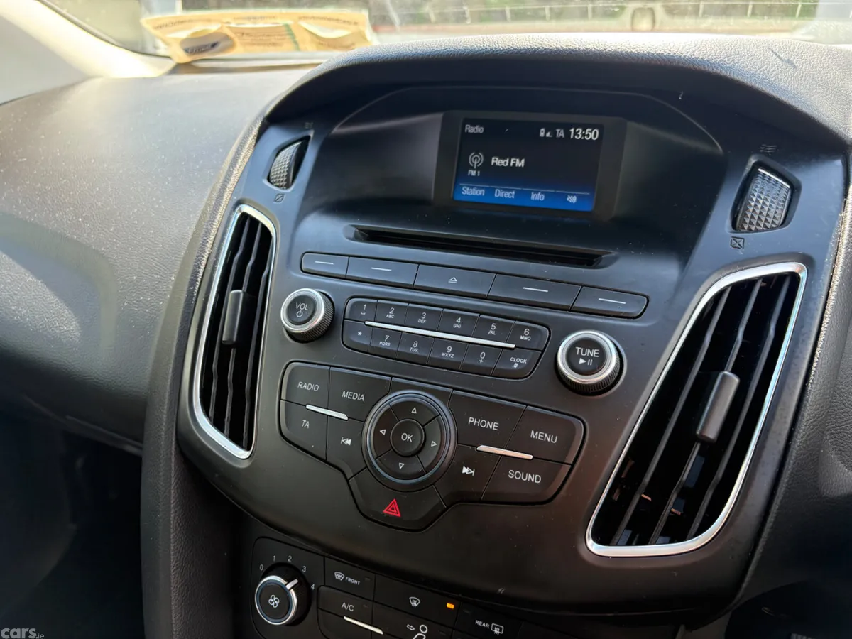 Ford Focus Hatchback, Diesel, 2017, Grey