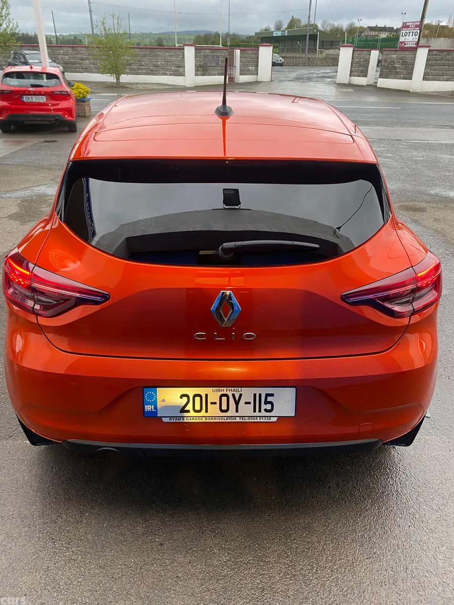 Renault Clio Hatchback, Petrol, 2020, Orange
