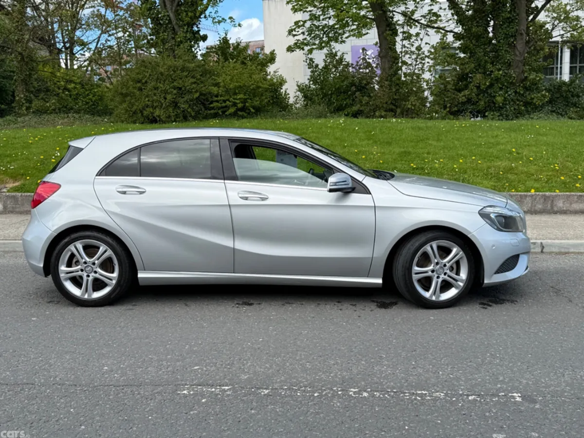 Mercedes-Benz A-Class Hatchback, Petrol, 2015, Silver