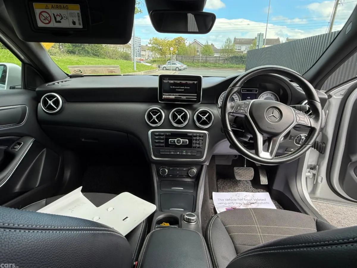 Mercedes-Benz A-Class Hatchback, Petrol, 2015, Silver