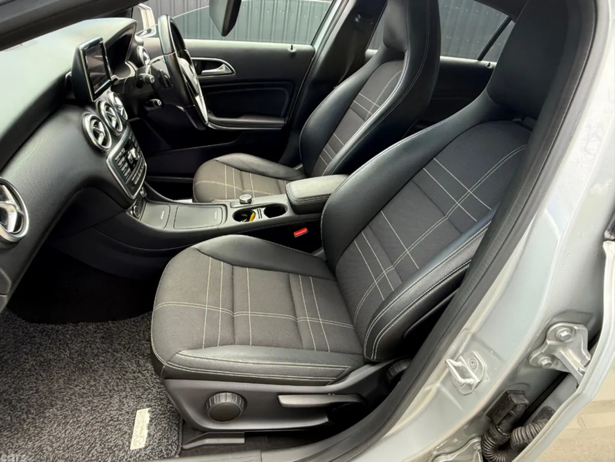 Mercedes-Benz A-Class Hatchback, Petrol, 2015, Silver