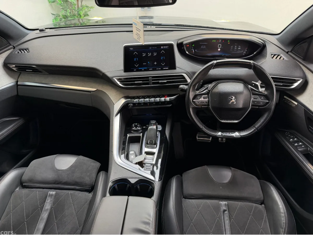 Peugeot 3008 MPV, Diesel, 2018, Black