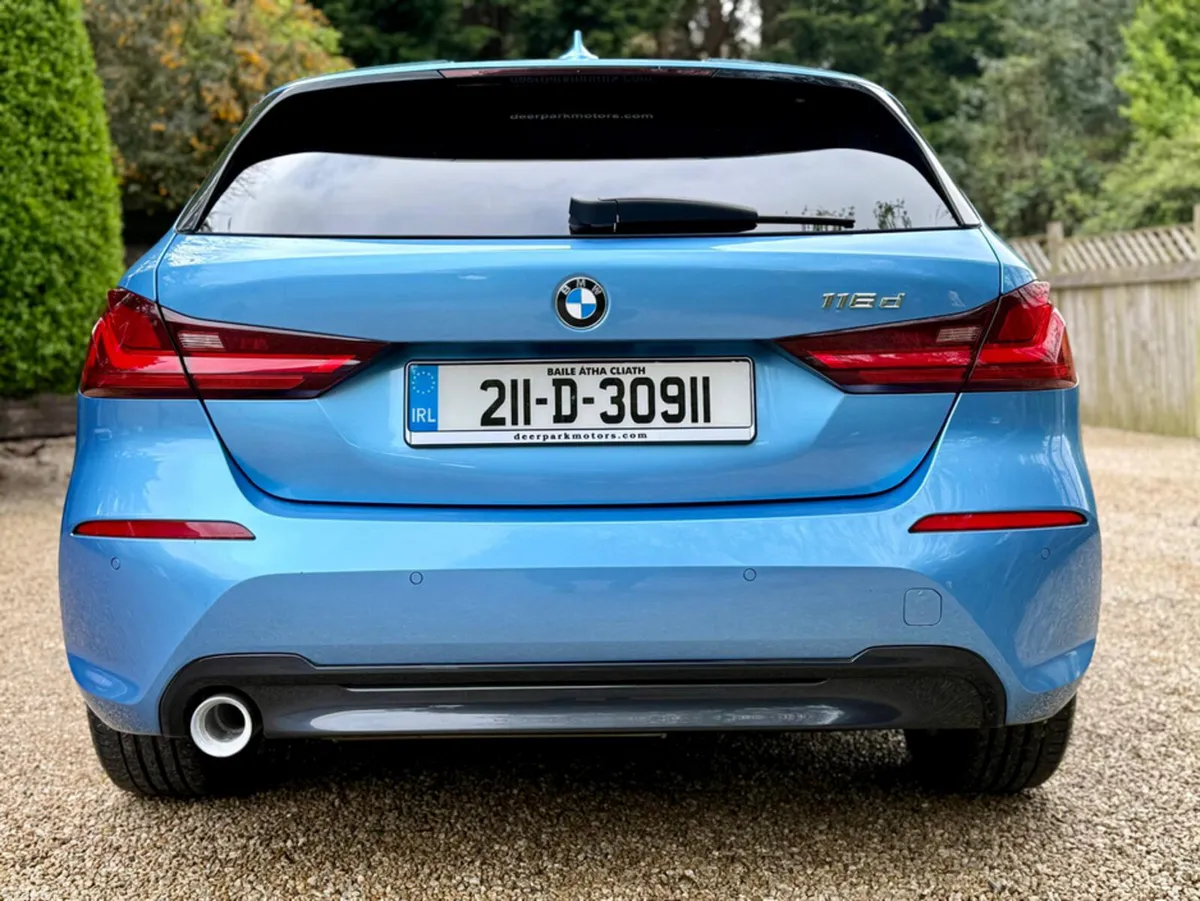BMW 1-Series Hatchback, Diesel, 2021, Blue
