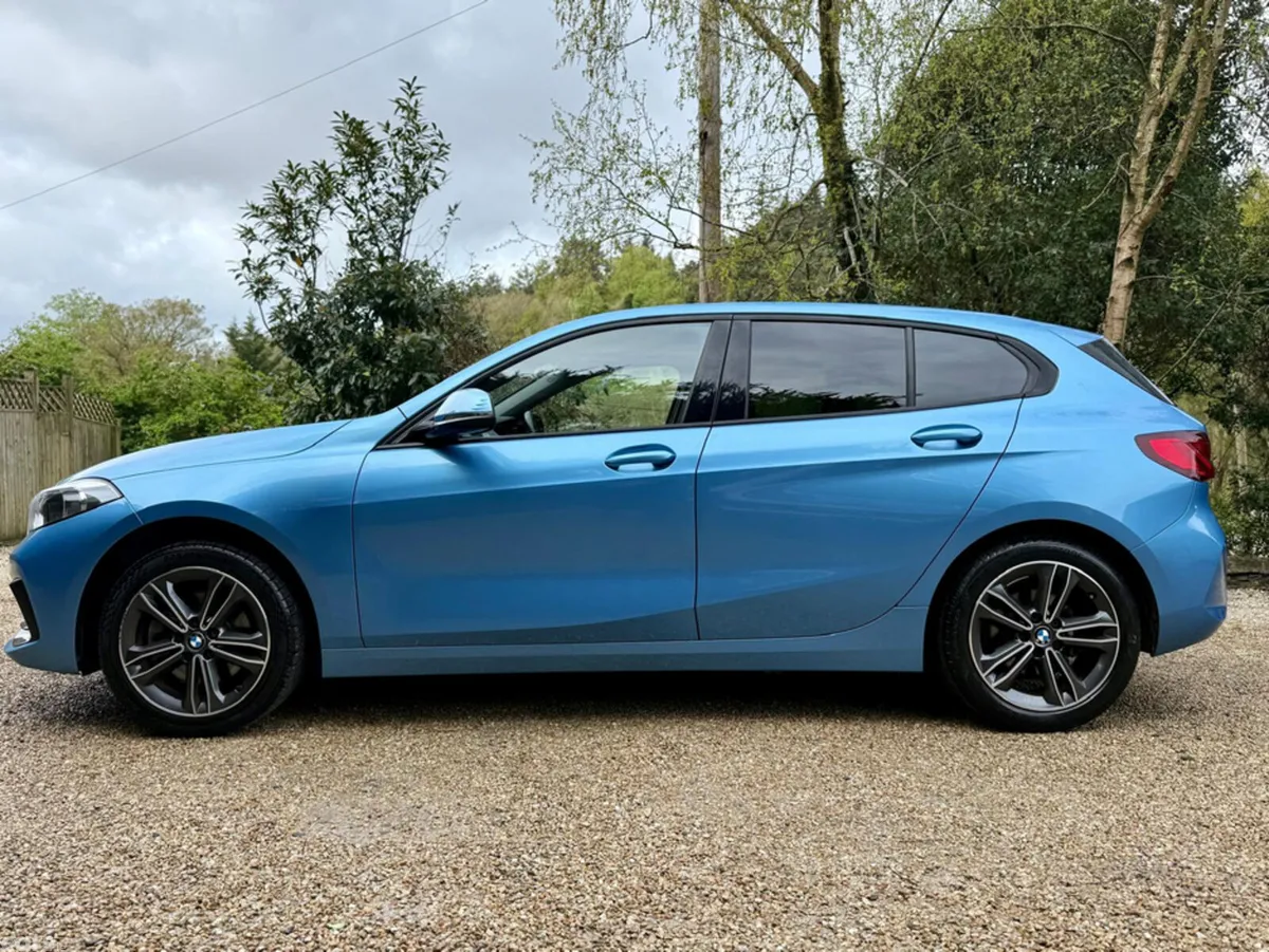 BMW 1-Series Hatchback, Diesel, 2021, Blue
