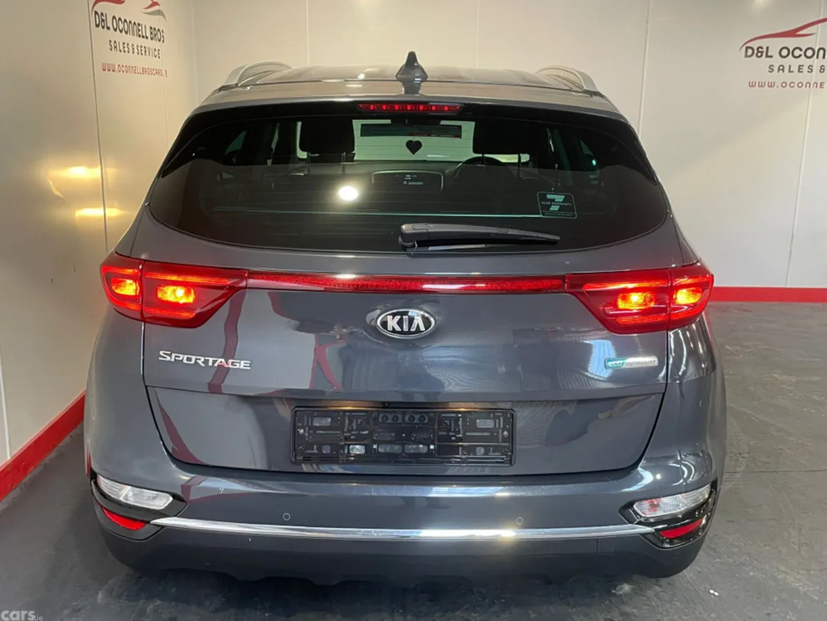 Kia Sportage Estate, Petrol Hybrid, 2021, Grey
