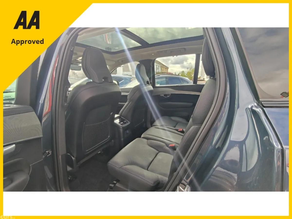 Volvo XC90 SUV, Petrol Plug-in Hybrid, 2023, Blue