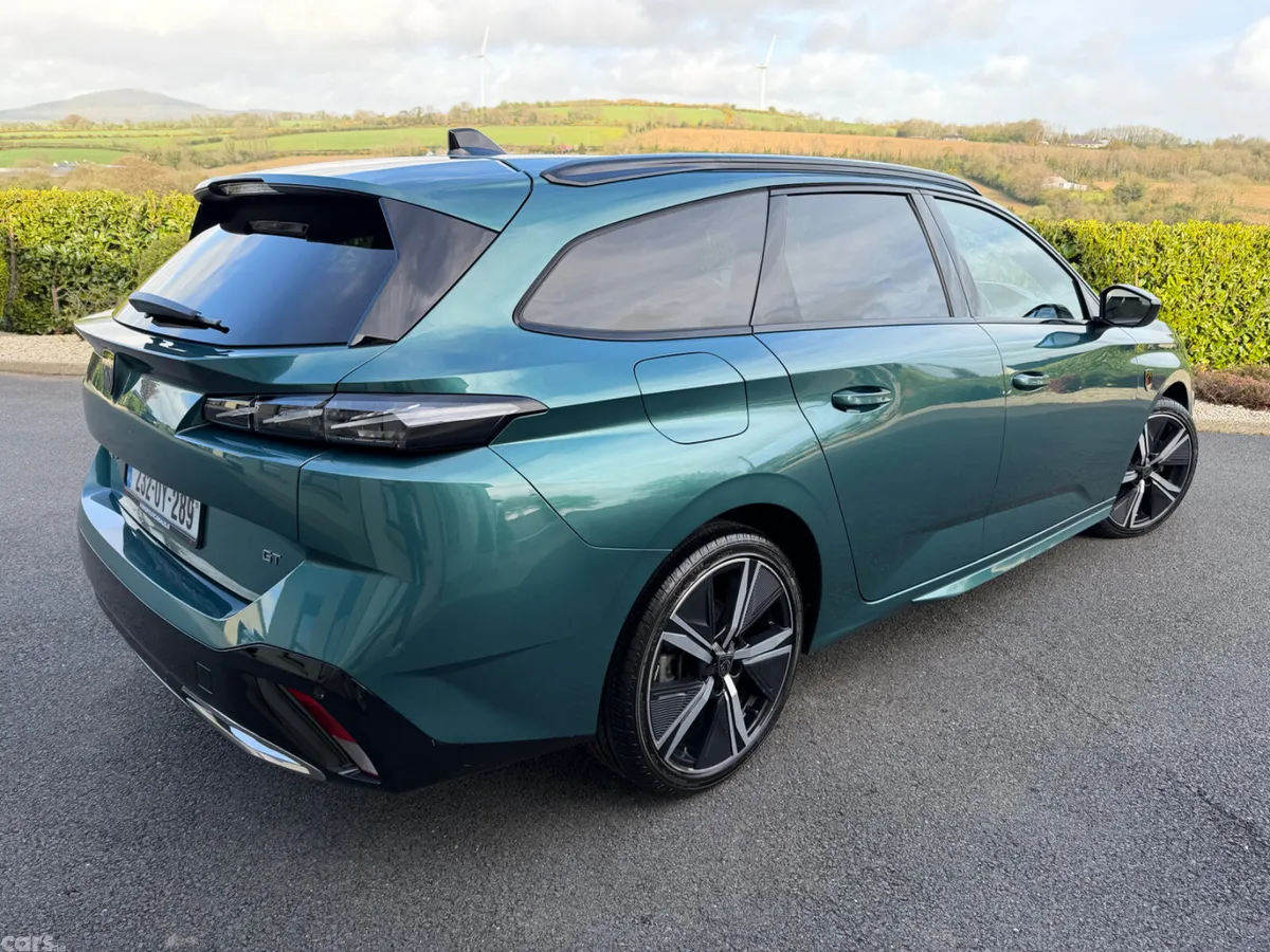 Peugeot 308 Estate, Diesel, 2023, Blue