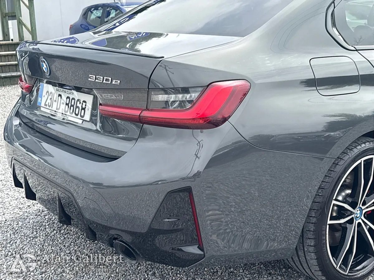 BMW 3-Series Saloon, Petrol Plug-in Hybrid, 2023, Grey