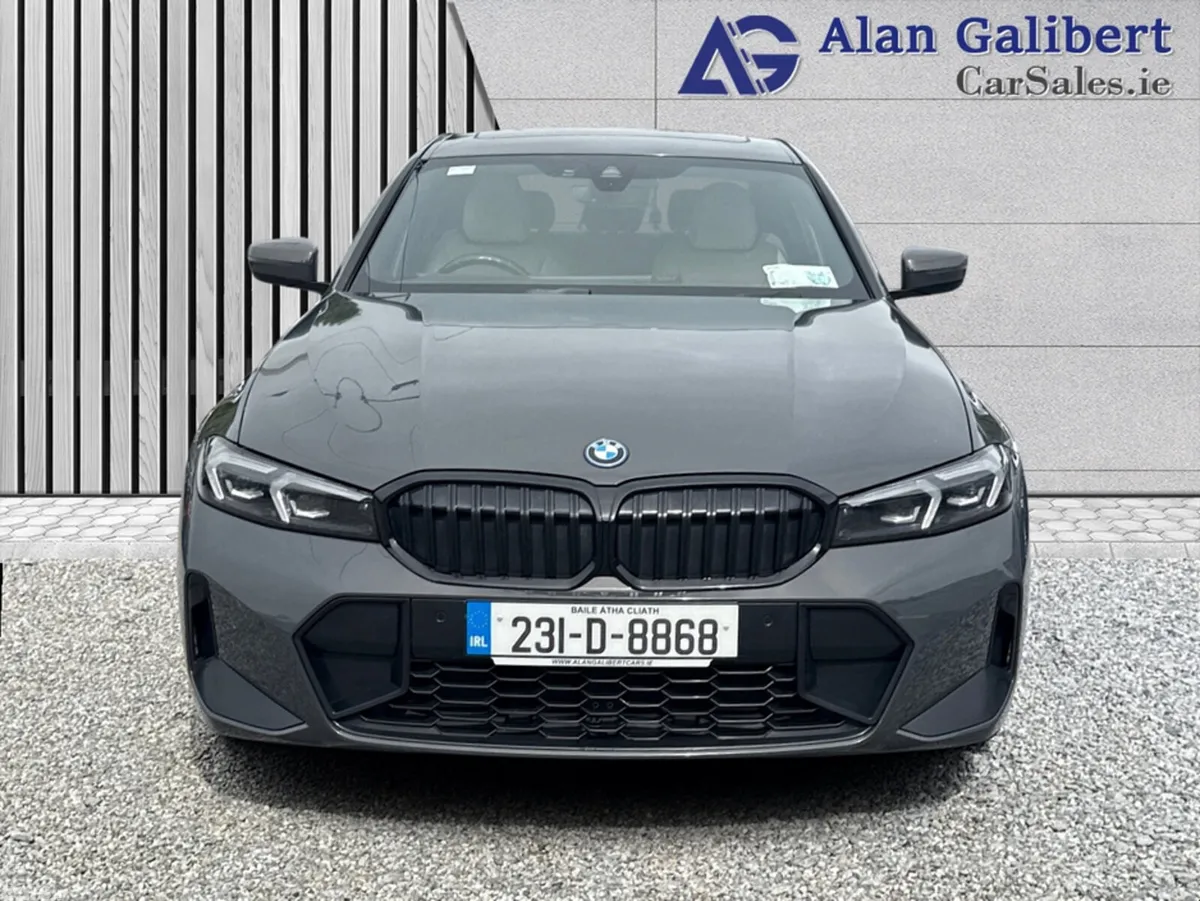 BMW 3-Series Saloon, Petrol Plug-in Hybrid, 2023, Grey