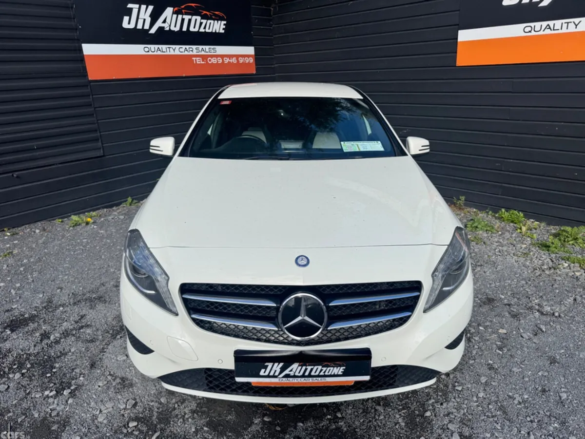 Mercedes-Benz A-Class Hatchback, Petrol, 2014, White