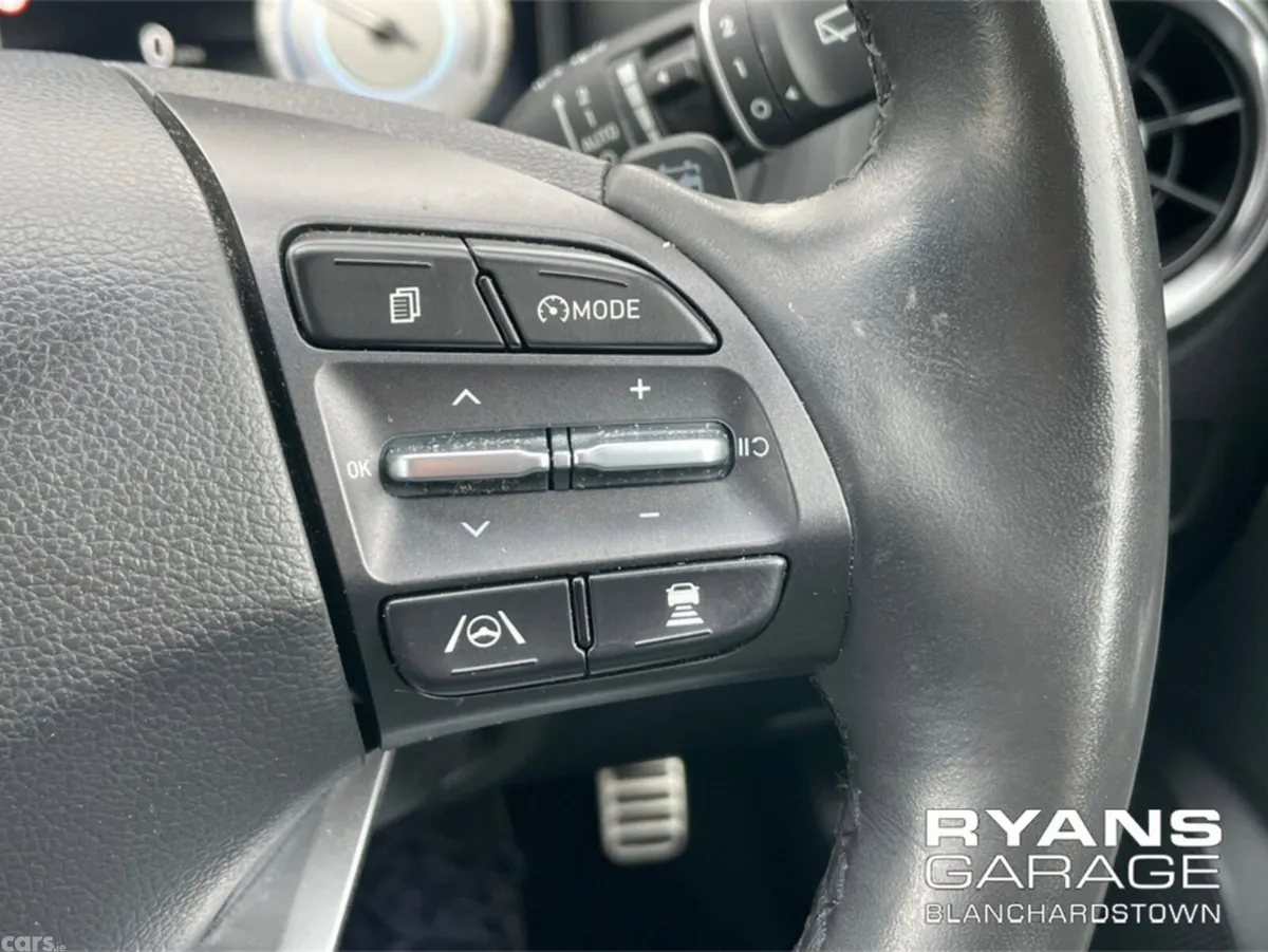 Hyundai KONA Hatchback, Electric, 2023, Black