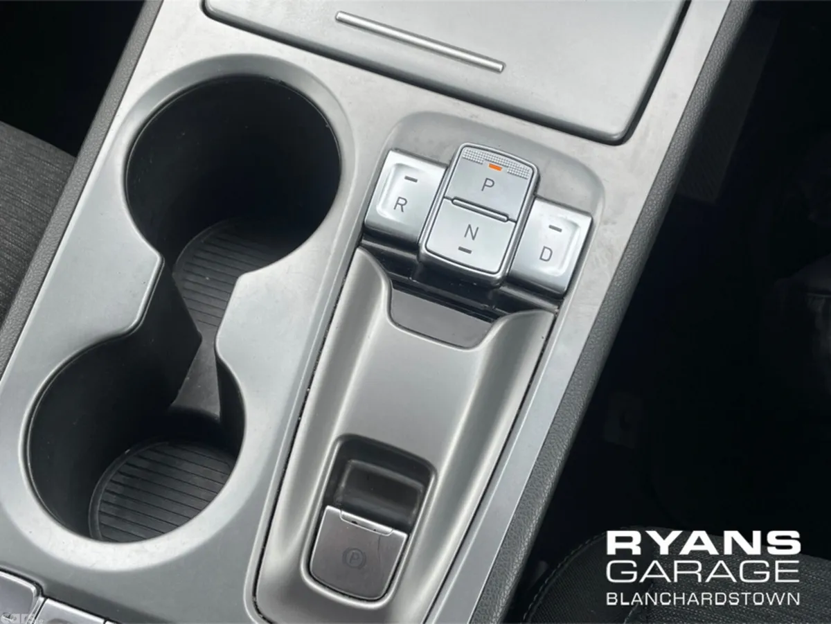 Hyundai KONA Hatchback, Electric, 2023, Black