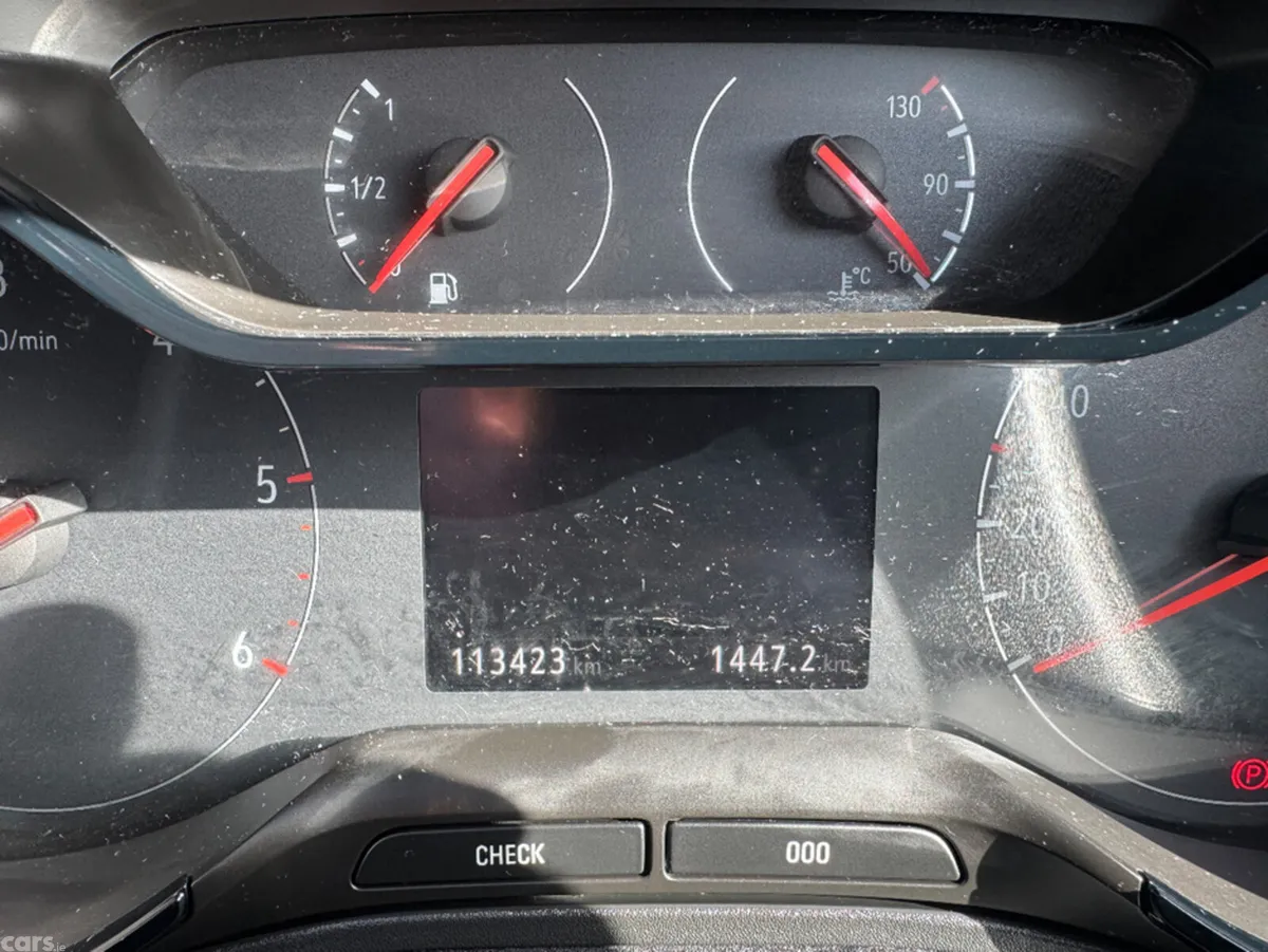 Opel Grandland X MPV, Diesel, 2019, Grey