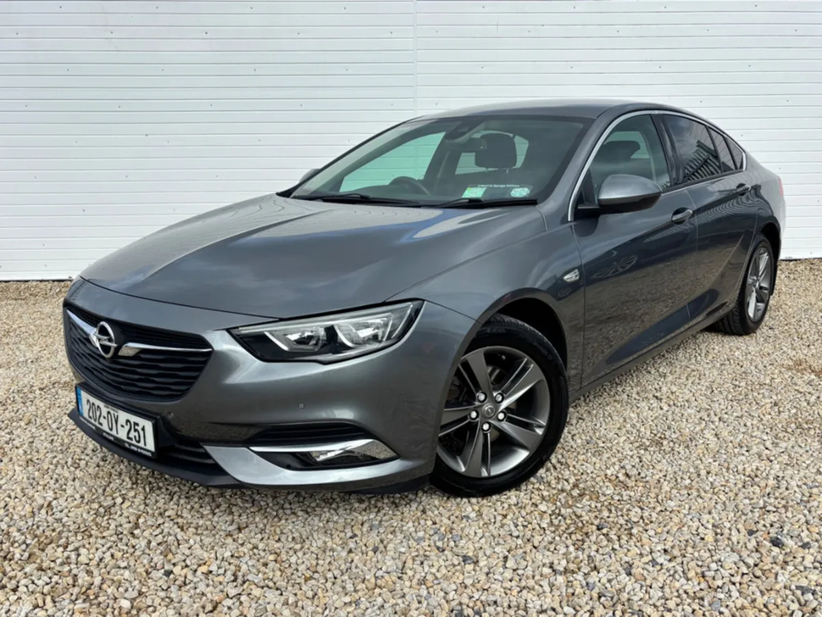 Opel Insignia Hatchback, Diesel, 2020, Grey