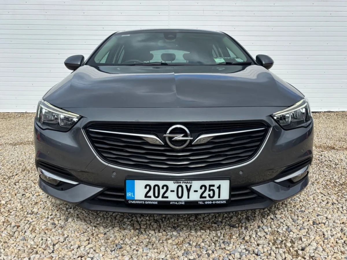 Opel Insignia Hatchback, Diesel, 2020, Grey