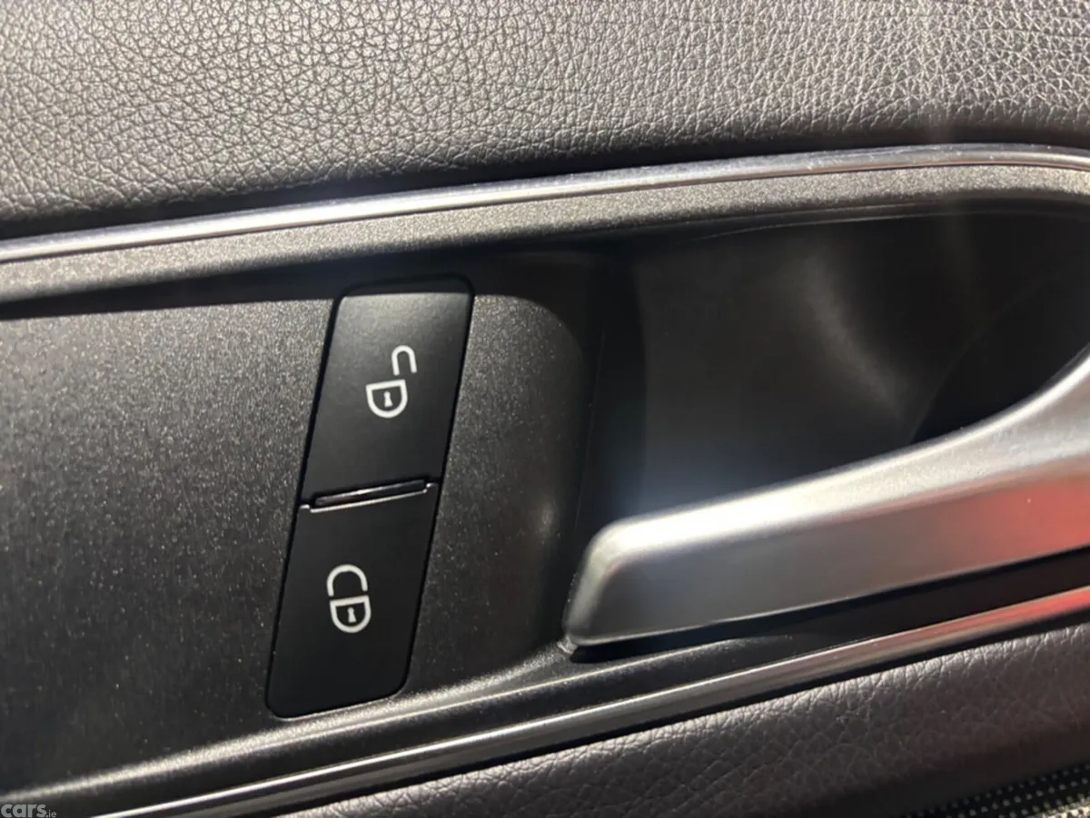 Mercedes-Benz A-Class Hatchback, Diesel, 2017, Black