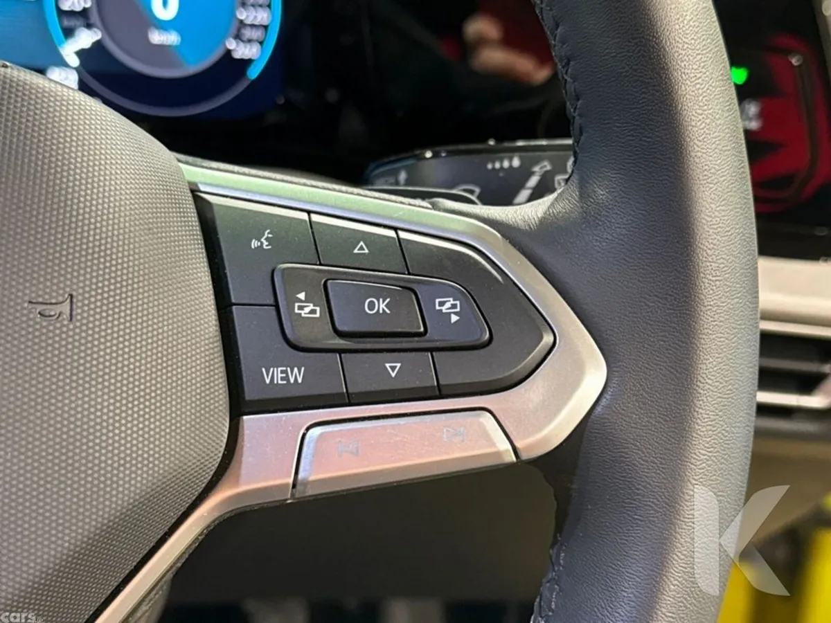 Volkswagen Golf Hatchback, Petrol Hybrid, 2024, Yellow