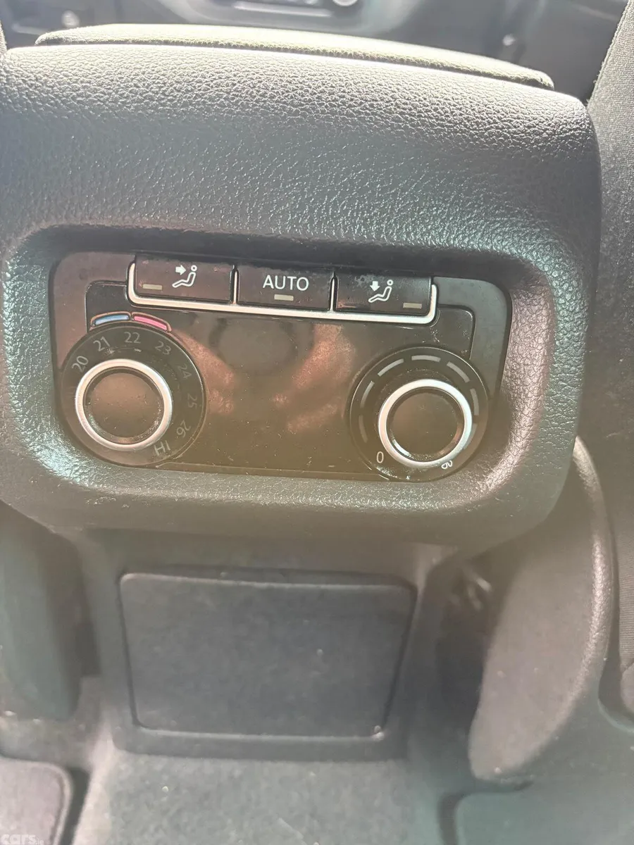 Volkswagen Sharan MPV, Petrol, 2012, White